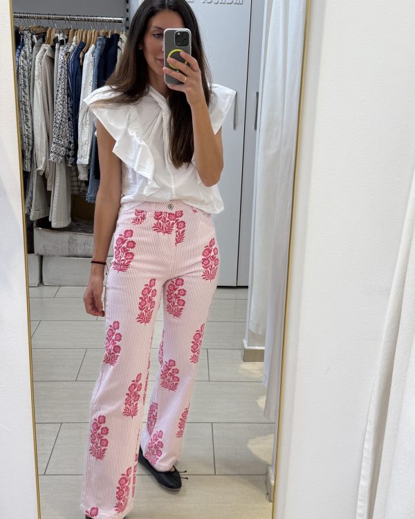 Jeans Rectos de Rayas Rosas con Estampado Floral Fucsia